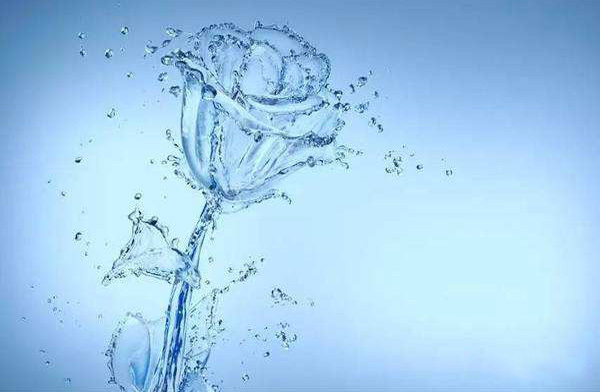 水 水